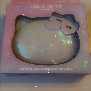 Hello Kitty LED Compact Mirror - Pink and White